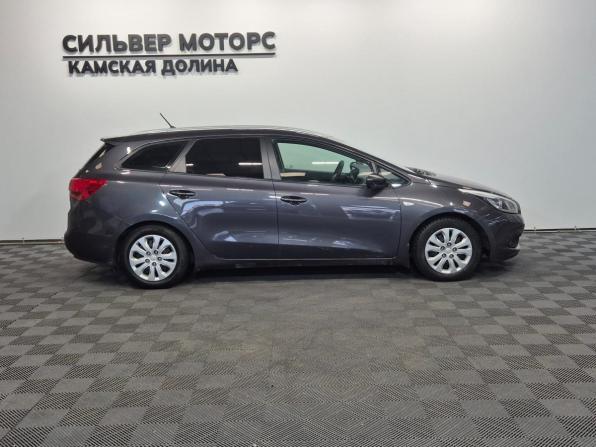 Kia Ceed II с пробегом 2014 года, цена 760 000 рублей, 163545 км, универсал, Автокод Объявления