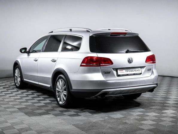 Volkswagen Passat B7 с пробегом 2013 года, цена 1 200 000 рублей, 284208 км, универсал, Автокод Объявления