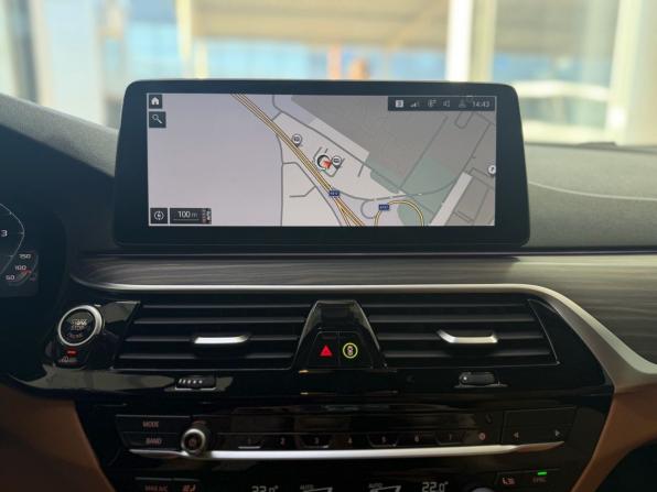 BMW 5 серии VII (G30/G31/G38) Рестайлинг с пробегом 2021 года, цена 4 850 000 рублей, 40564 км, седан, Автокод Объявления
