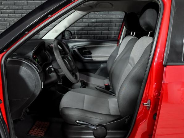 Skoda Fabia II с пробегом 2010 года, цена 350 000 рублей, 200228 км, хэтчбек, Автокод Объявления