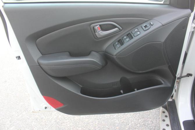 Hyundai ix35 I Рестайлинг с пробегом 2014 года, цена 1 757 000 рублей, 67745 км, внедорожник, Автокод Объявления