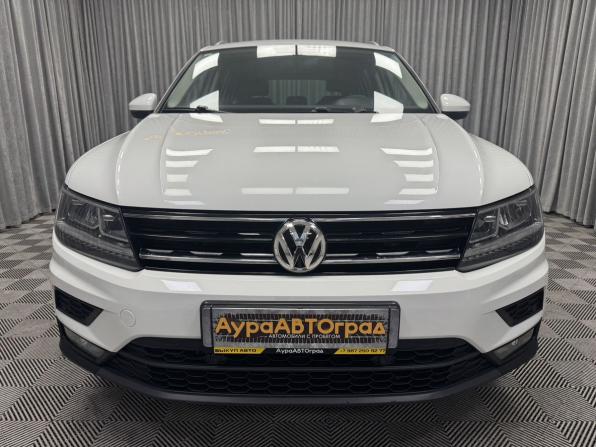 Volkswagen Tiguan II с пробегом 2017 года, цена 2 385 000 рублей, 165125 км, внедорожник, Автокод Объявления