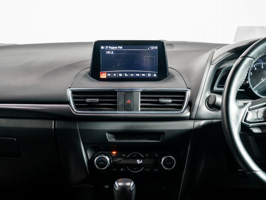 Mazda Axela III Рестайлинг Чита  - изображение 13
