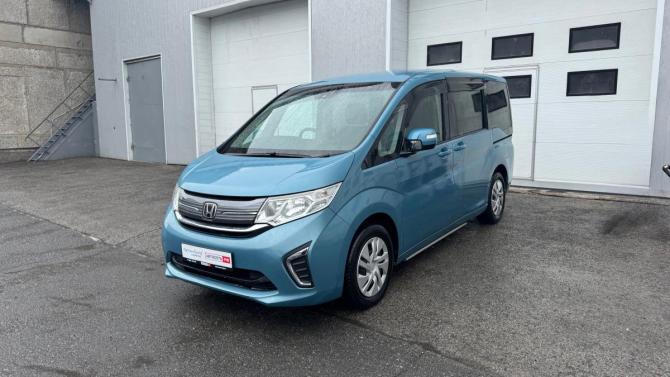 Honda Stepwgn V Рестайлинг с пробегом 2021 года, цена 2 370 000 рублей, 74796 км, минивэн, Автокод Объявления