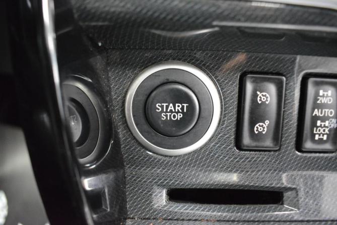 Renault Koleos I Рестайлинг с пробегом 2012 года, цена 1 099 000 рублей, 140000 км, внедорожник, Автокод Объявления