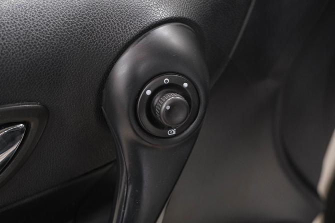 Renault Koleos I Рестайлинг с пробегом 2012 года, цена 1 199 000 рублей, 180000 км, внедорожник, Автокод Объявления