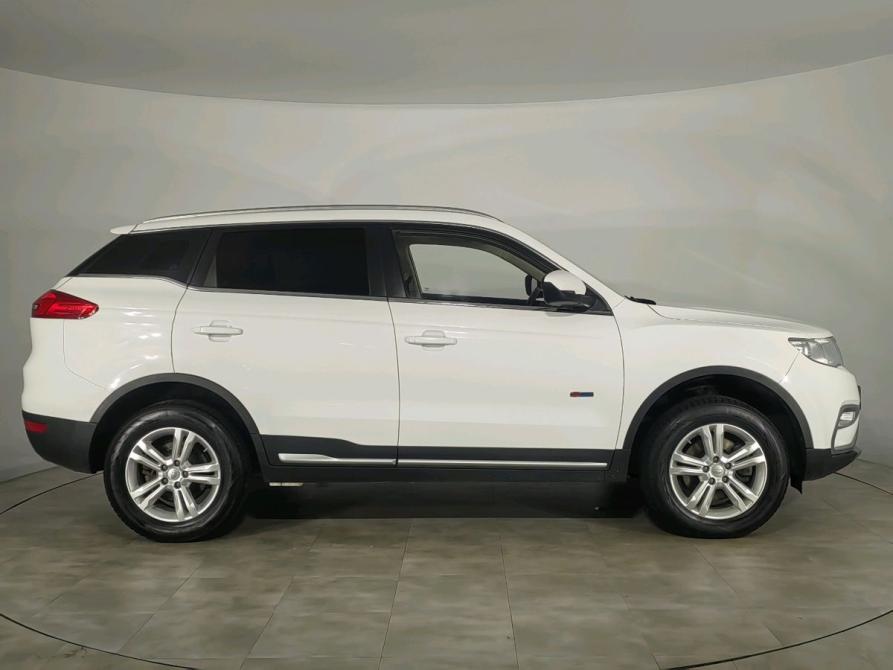 Geely Atlas I Санкт-Петербург  - изображение 4