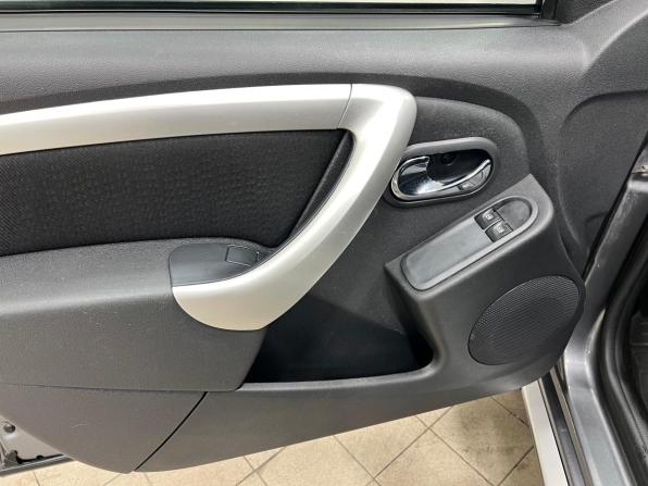 Nissan Terrano III (D10) с пробегом 2017 года, цена 1 349 000 рублей, 145937 км, внедорожник, Автокод Объявления