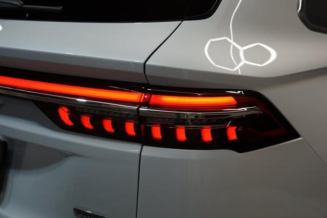 Geely Monjaro I с пробегом 2024 года, цена 3 550 000 рублей, 31000 км, внедорожник, Автокод Объявления
