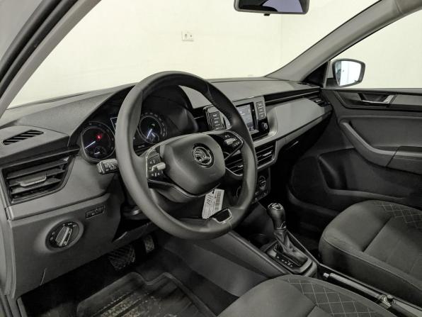 Skoda Rapid II с пробегом 2021 года, цена 1 270 000 рублей, 139690 км, лифтбек, Автокод Объявления
