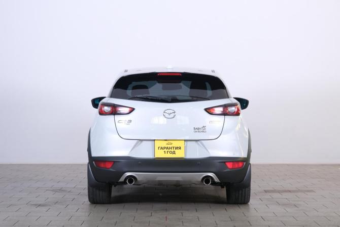 Mazda CX-3 I Рестайлинг с пробегом 2018 года, цена 1 859 000 рублей, 88725 км, внедорожник, Автокод Объявления