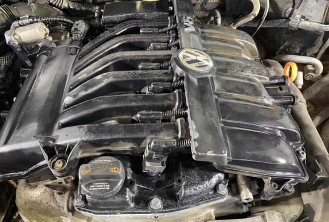 Volkswagen Touareg I Рестайлинг с пробегом 2008 года, цена 600 000 рублей, 281059 км, внедорожник, Автокод Объявления