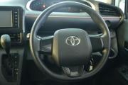 Toyota Sienta II Омск  - изображение 31