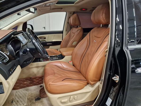 Kia Carnival III с пробегом 2018 года, цена 1 490 000 рублей, 132374 км, минивэн, Автокод Объявления