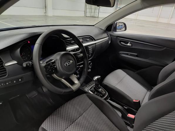 Kia Rio IV с пробегом 2018 года, цена 1 399 000 рублей, 167000 км, хэтчбек, Автокод Объявления