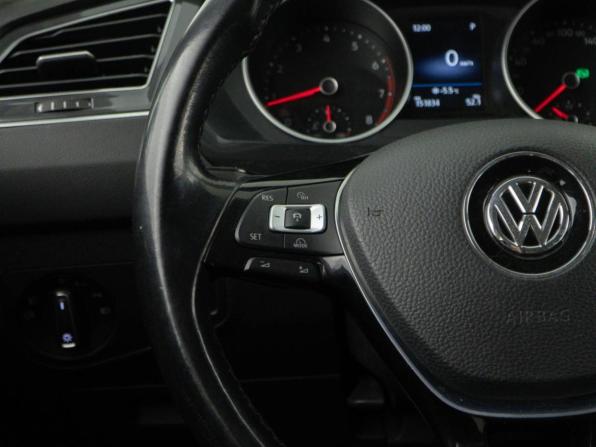 Volkswagen Tiguan II с пробегом 2017 года, цена 2 098 999 рублей, 151834 км, внедорожник, Автокод Объявления