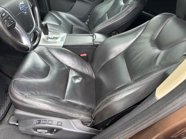Volvo XC60 I с пробегом 2011 года, цена 1 200 000 рублей, 217000 км, внедорожник, Автокод Объявления