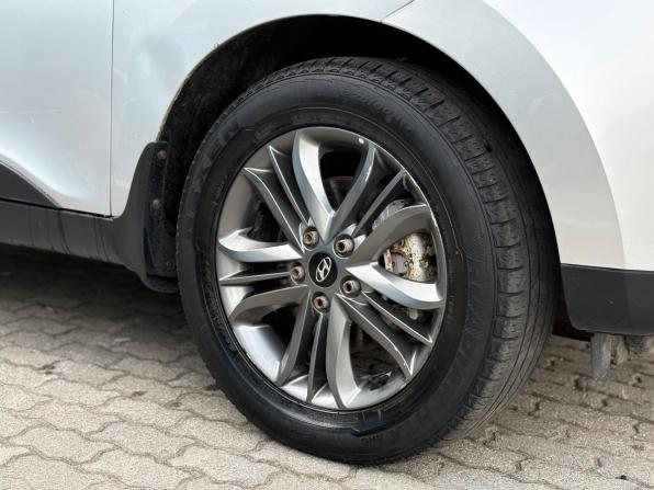 Hyundai ix35 I Рестайлинг с пробегом 2014 года, цена 1 255 000 рублей, 168994 км, внедорожник, Автокод Объявления