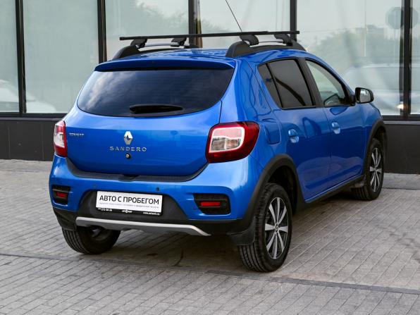 Renault Sandero II с пробегом 2017 года, цена 1 054 000 рублей, 101000 км, хэтчбек, Автокод Объявления