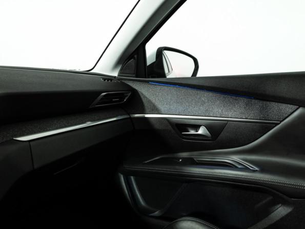 Peugeot 3008 II с пробегом 2018 года, цена 1 999 777 рублей, 59698 км, внедорожник, Автокод Объявления