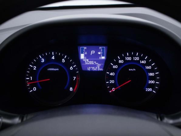 Hyundai Solaris I Рестайлинг с пробегом 2016 года, цена 974 000 рублей, 127522 км, седан, Автокод Объявления