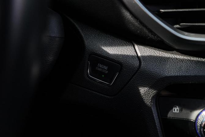 Chevrolet Orlando II с пробегом 2021 года, цена 2 250 000 рублей, 68362 км, компактвэн, Автокод Объявления