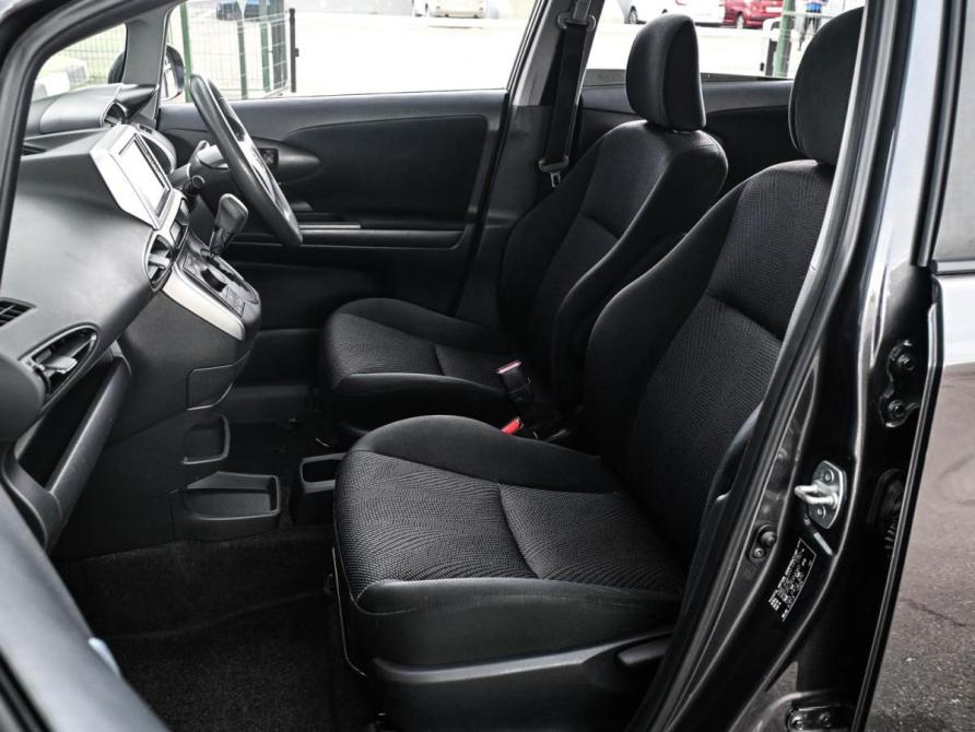 Toyota Wish II Рестайлинг Новороссийск  - изображение 11