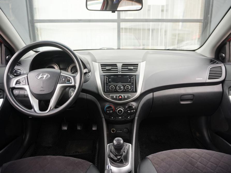 Hyundai Solaris I Москва  - изображение 10