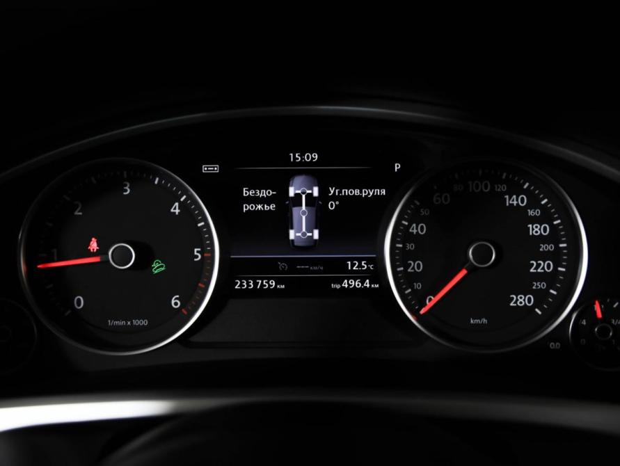Volkswagen Touareg II Рестайлинг Санкт-Петербург  - изображение 11
