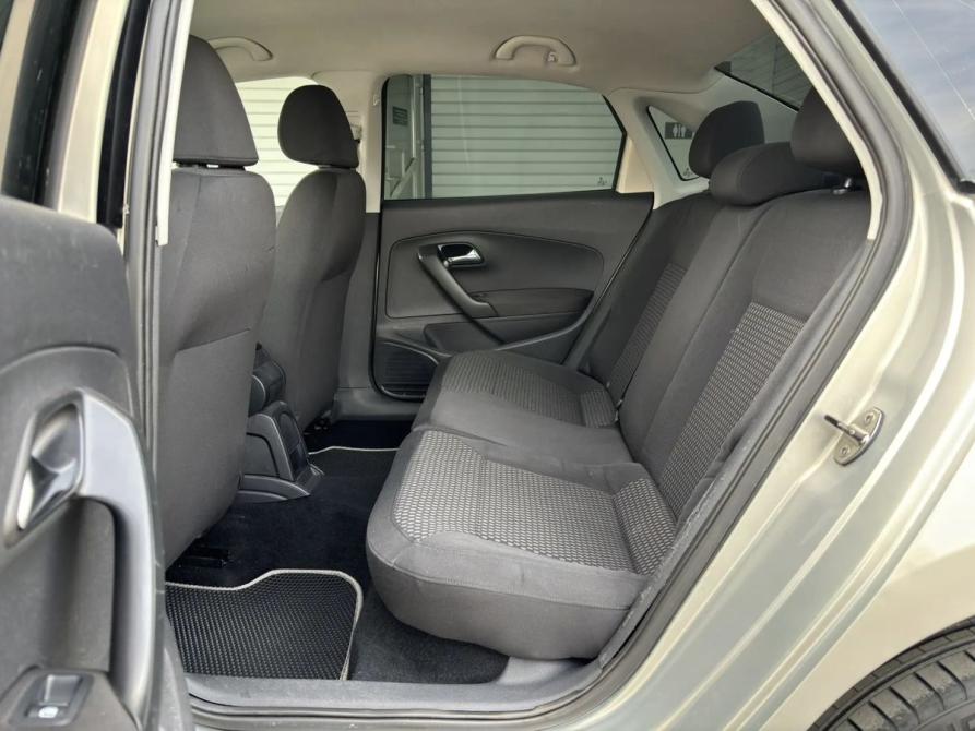 Volkswagen Polo V Краснодар  - изображение 11