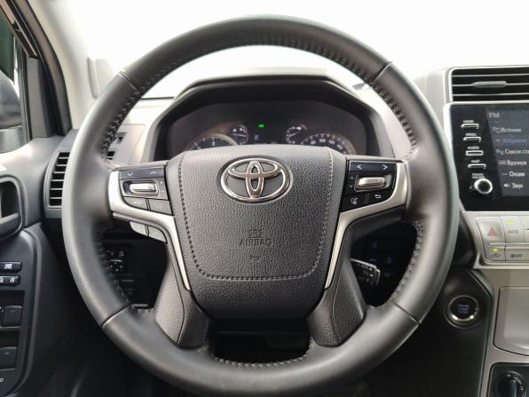 Toyota Land Cruiser Prado 150 Series Рестайлинг 3 с пробегом 2021 года, цена 5 119 000 рублей, 147914 км, внедорожник, Автокод Объявления