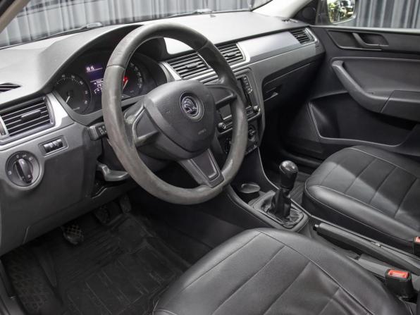 Skoda Rapid I с пробегом 2014 года, цена 529 000 рублей, 279000 км, лифтбек, Автокод Объявления