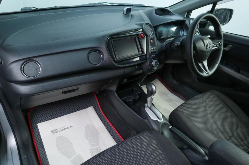 Honda Insight II Челябинск  - изображение 15