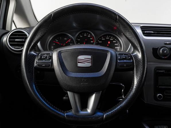 SEAT Leon II Рестайлинг с пробегом 2011 года, цена 699 000 рублей, 195227 км, хэтчбек, Автокод Объявления