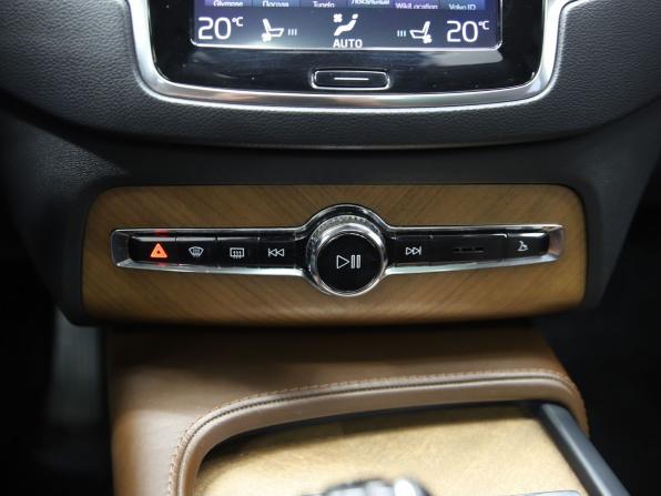 Volvo XC90 II с пробегом 2017 года, цена 3 690 000 рублей, 191092 км, внедорожник, Автокод Объявления