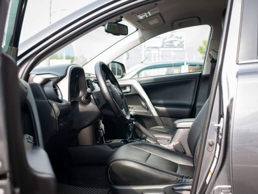 Toyota RAV4 IV (XA40) Курган  - изображение 12