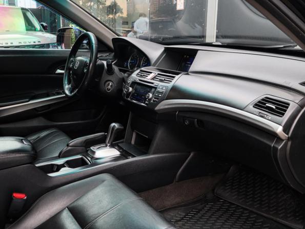 Honda Crosstour I Рестайлинг с пробегом 2014 года, цена 1 450 000 рублей, 255373 км, внедорожник, Автокод Объявления