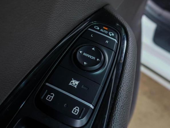 Kia Optima IV Рестайлинг с пробегом 2018 года, цена 2 049 000 рублей, 113774 км, седан, Автокод Объявления