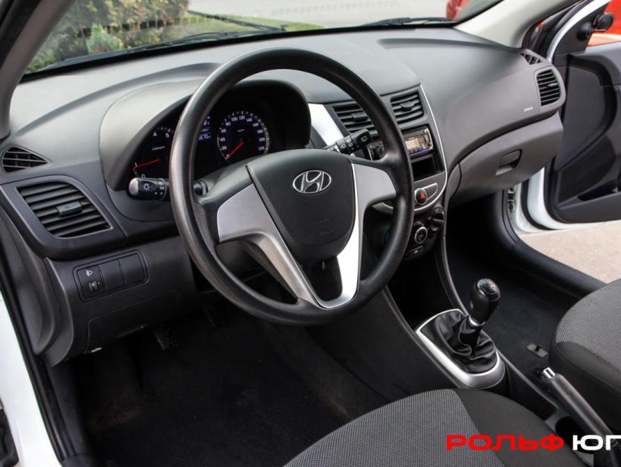 Hyundai Solaris I Москва  - изображение 16