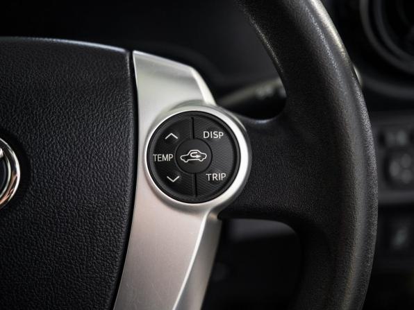 Toyota Aqua I Рестайлинг с пробегом 2015 года, цена 960 500 рублей, 99500 км, хэтчбек, Автокод Объявления