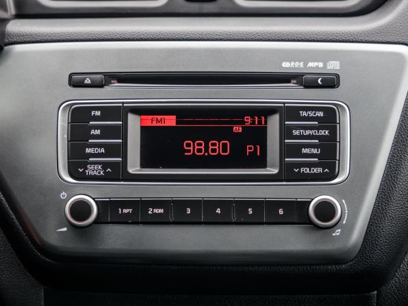 Kia Rio III Рестайлинг с пробегом 2017 года, цена 1 075 000 рублей, 120684 км, седан, Автокод Объявления