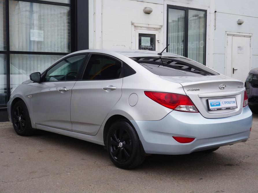Hyundai Solaris I Москва  - изображение 7