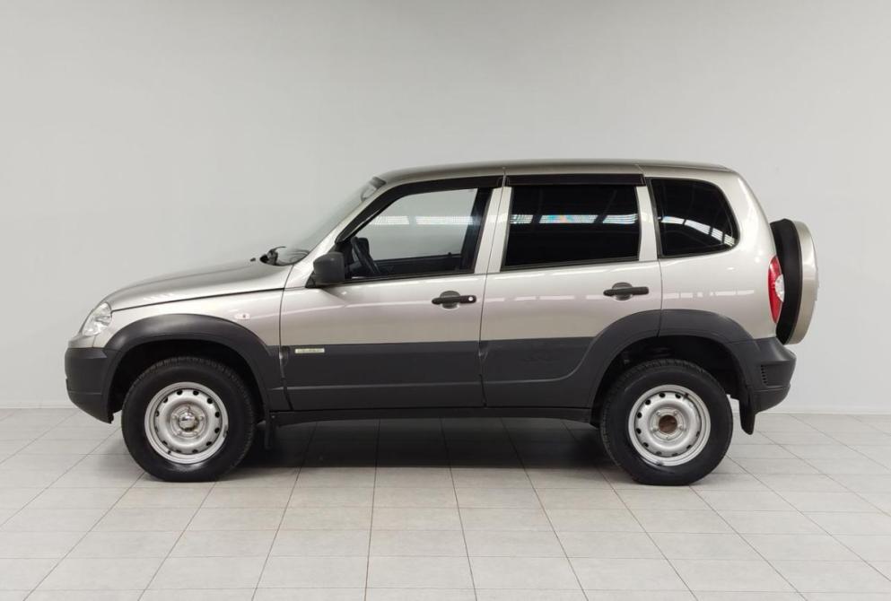 Chevrolet Niva I Рестайлинг Саратов  - изображение 8