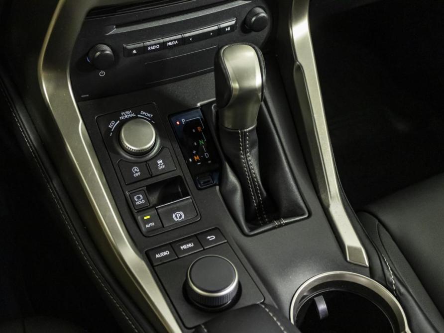 Lexus NX I Москва  - изображение 17