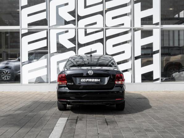 Volkswagen Polo V Рестайлинг с пробегом 2017 года, цена 1 125 000 рублей, 208250 км, седан, Автокод Объявления