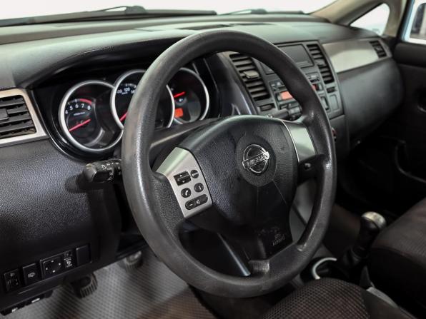 Nissan Tiida I Рестайлинг с пробегом 2012 года, цена 550 000 рублей, 217944 км, седан, Автокод Объявления