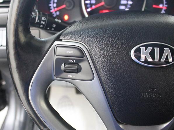 Kia Rio III Рестайлинг с пробегом 2015 года, цена 1 114 600 рублей, 69000 км, седан, Автокод Объявления