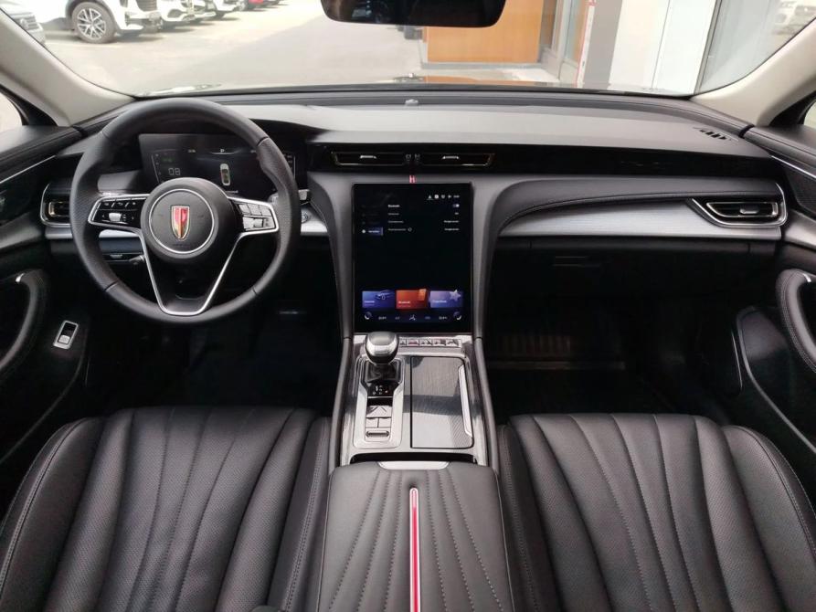 Hongqi H5 II Москва  - изображение 13