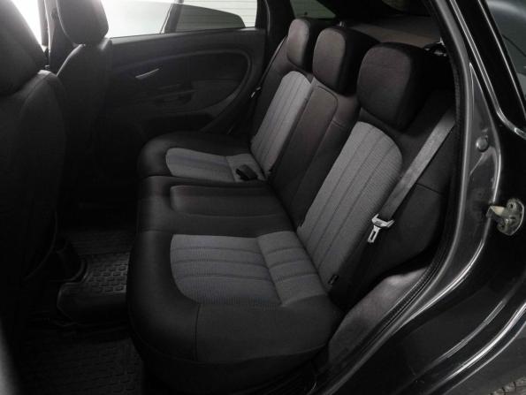 Fiat Linea с пробегом 2011 года, цена 379 000 рублей, 223927 км, седан, Автокод Объявления