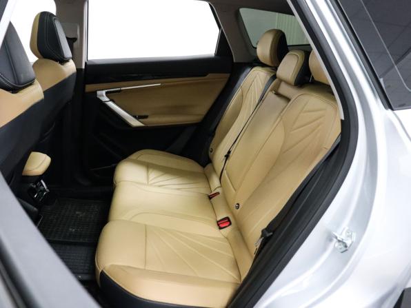 Geely Atlas II с пробегом 2024 года, цена 2 499 000 рублей, 39000 км, внедорожник, Автокод Объявления